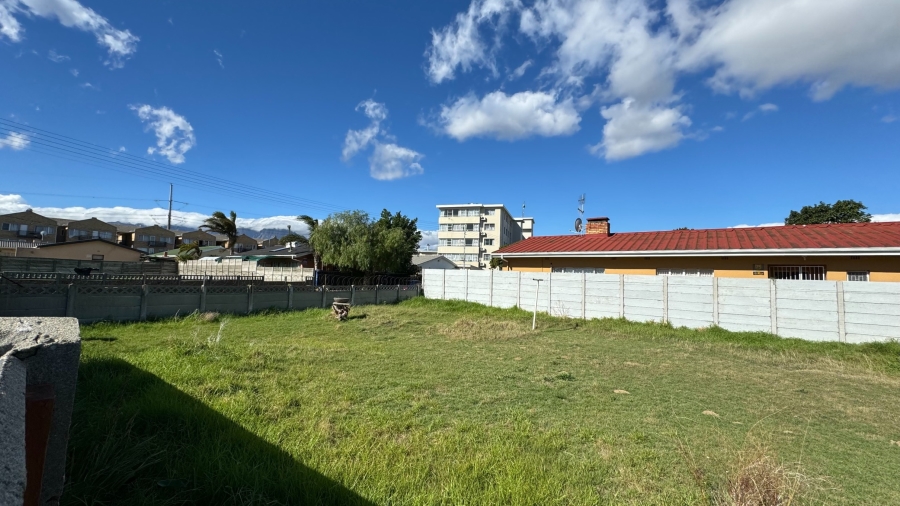 0 Bedroom Property for Sale in Strand Central Western Cape